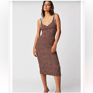 Free People Set the Bar Smocked MIDI Dress. Brown. Size XS